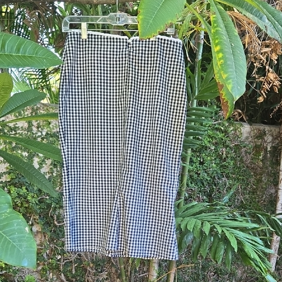 Zara Gingham Tulip Skirt - Picture 1 of 8